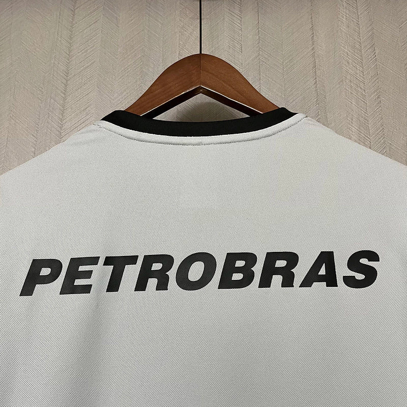 Camisa Flamengo retrô masculina manga longa modelo 2002/03 na cor cinza, com escudo bordado do clube e logo Nike, estilo vintage.