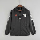 Corta vento esportivo Flamengo Adidas com tecnologia AEROREADY e design moderno