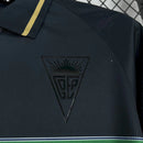 Camisa Estoril Praia Fourth Ayrton Senna 2024/25 Kappa Torcedor Masculina amarela com detalhes especiais em homenagem ao piloto, modelo disponível na Wazemix