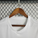 Regata do Flamengo Treino 23/24 Adidas Torcedor, na cor vermelha com detalhes pretos, escudo do CRF , logo Adidas e patrocínio Banco BRB estampado, ideal para treinos e uso casual