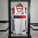 “Regata Flamengo versão NBA 2019/20 Adidas Masculina branca com detalhes em vermelho e preto, escudo CRF e logo Adidas estampados no peito, design inspirado nas camisas da NBA, modelo esportivo e colecionável”
