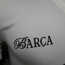 Camisa Barcelona Lamine Yamal 2024/25 Versão Jogador Masculina branca, uniforme do Barça disponível na Wazemix