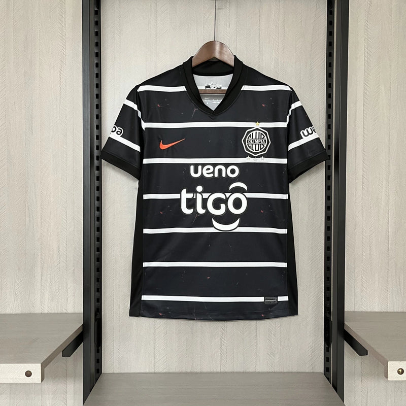 Camisa Olimpia Away II 2025/26 Nike Torcedor Masculina - modelo preto, uniforme de visitante do clube paraguaio, escudo em destaque e design moderno 