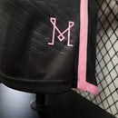 Camisa Inter Miami Away II 2023/25 Adidas Torcedor Masculina - modelo preto, uniforme de visitante do clube norte-americano, escudo em destaque e design moderno 