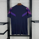 Camisa Los Angeles Galaxy 2025/26 Adidas Torcedor Masculina - modelo roxo, uniforme alternativo do clube norte-americano, escudo em destaque e design moderno assinado pela Adidas.