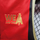 Camisa Atlanta United Home I 2023/24 Adidas Jogador Masculina - modelo vermelho e preto, uniforme principal do clube norte-americano em versão jogador, escudo em destaque e design moderno assinado pela Adidas.