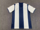 Camisa West Bromwich Albion Home I 2022/23 Puma Torcedor Masculina - modelo branco, uniforme principal do clube inglês, escudo em destaque e design clássico assinado pela Puma.