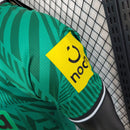 Camisa Newcastle Away II 2023/24 Jogador Masculina - modelo verde, uniforme de visitante da temporada, com escudo em destaque e design moderno que une estilo e desempenho inspirado na identidade do clube inglês.