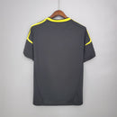 Camisa Chelsea Third III 2012/13 Adidas Torcedor Masculina - modelo preto com detalhes em dourado, três listras douradas nos ombros, escudo do Chelsea bordado no peito e logotipo da Adidas centralizado, design clássico da temporada 2012/13.