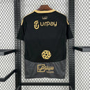 Texto alternativo (alt text):
Camisa Al-Ahli Third (3) 2024/25 Adidas Torcedor Masculina com design moderno em cores contrastantes, escudo oficial estampado e tecido leve com tecnologia Aeroready para alta respirabilidade.

