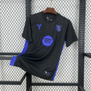 Camisa Barcelona Treino Nike x Kobe Bryant 2025/26 Nike Torcedor Masculina preta, uniforme treino, camiseta futebol Barcelona 2025/26, modelo torcedor