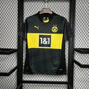 Camisa Borussia Dortmund Away II 2024/25 Puma Torcedor Masculina preta com escudo bordado e detalhes em amarelo