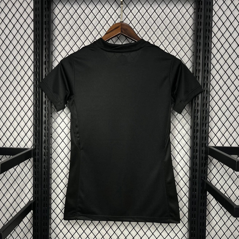 Camisa Corinthians away 2024/25 Nike Torcedora feminina preta com escudo bordado, design e tecnologia DRI -Fit para conforto e estilo das torcedoras