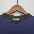 Camisa Corinthians third III 2021/22 Nike feminina roxa com escudo bordado e tecnologia Dri-Fit, modelo exclusivo para torcedoras do timão 