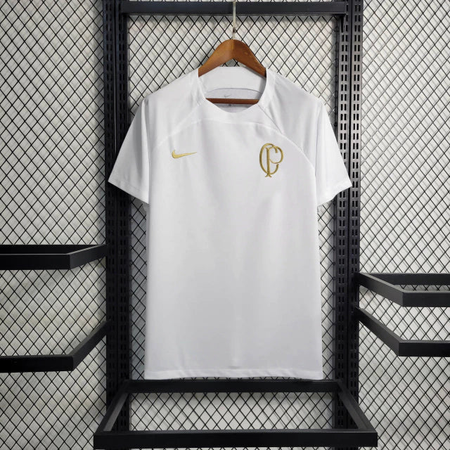 Camisa Corinthians treino 2023 2024 Nike Torcedor masculina branca com tecnologia DRI-FIT E escudo do clube 