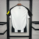 Camisa Newcastle Home I 2024/25 Adidas Torcedor Masculina preto e branco com listras clássicas, escudo bordado e gola careca