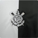 Conjunto infantil Corinthians third III 2024/25 Nike na cor preta-preto com detalhes brancos-branca composto por camisa e short com escudo do clube e tecnologia Dri-FIT