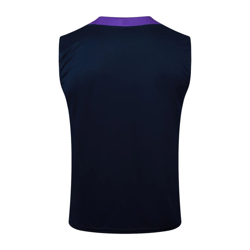 Kit Corinthians 2025/26 com regata e short de treino na cor azul marinho, modelo alternativo