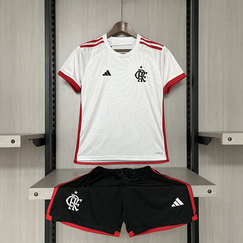 kit infantil flmengo away 2024 25 adidas - camisa e short brancos com detalhes vermelho