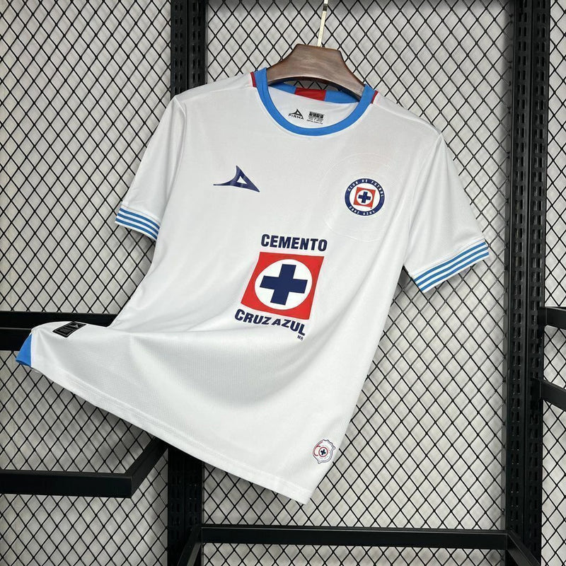 Camisa Cruz Azul Away II 2024/25 Pirma Torcedor Masculina Branca, uniforme elegante, futebol mexicano, escudo do Cruz Azul, conforto e estilo para torcedores"