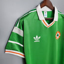 Camisa Irlanda Home I 1988/89 Adidas retrô masculina verde com gola polo branca, mangas curtas e design clássico histórico para colecionadores e torcedores"