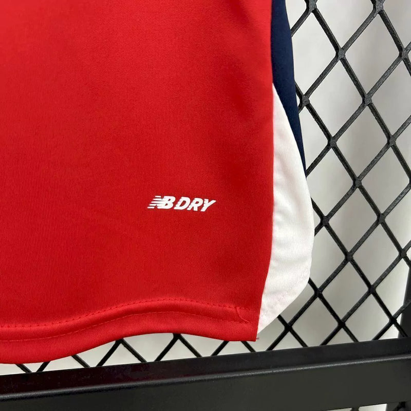 Kit Infantil Lille OSC Home I 2024/25 New Balance – Camisa e shorts vermelho e branco para crianças, uniforme completo do clube francês