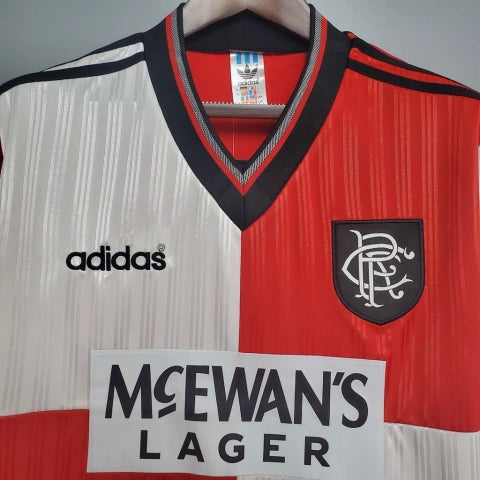 “Camisa Rangers FC Away II 1995/96 Adidas Retrô Masculina Branca, uniforme retrô histórico do Rangers, design vintage com detalhes azul e vermelho para torcedores apaixonados.”