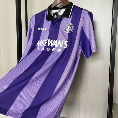 Camisa Rangers Third III 1994/95 Adidas Retrô Masculina Roxa, design clássico dos anos 90 com detalhes históricos e estilo marcante para torcedores e colecionadores