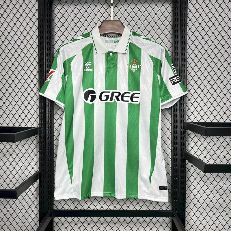 Camisa Real Bétis Home (1) 2024/25 Hummel Torcedor Masculina com Patrocínios