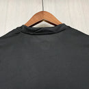 "Kit Infantil Corinthians Away (2) 2024/25 Nike – camisa preta e shorts oficiais do Timão para crianças, uniforme completo confortável e de alta qualidade."
