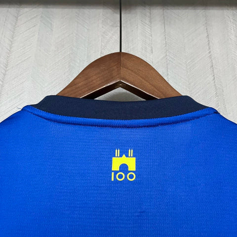 Camisa Parma Away II 2024/25 Puma Torcedor Masculina Azul com detalhes amarelos e brancos, escudo bordado e design moderno do clube italiano.”

