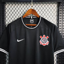 Camisa Corinthians Away 2019/20 Nike preta masculina com escudo bordado e detalhes brancos.