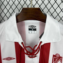 Camisa Granada "Edição 75 Anos" 2006/07 Umbro Retrô Masculina - Vermelha e Branca