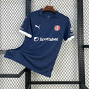 Camisa Independiente Third III 2024/25 Puma Torcedor Masculina na cor azul, uniforme do Independiente da Argentina, modelo masculino temporada 2024/25, confortável e respirável para torcedores e colecionadores.