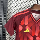 Kit Infantil Alemanha Away II 2025 Adidas preto e vermelho com camisa, short e meião - moda futebol para crianças