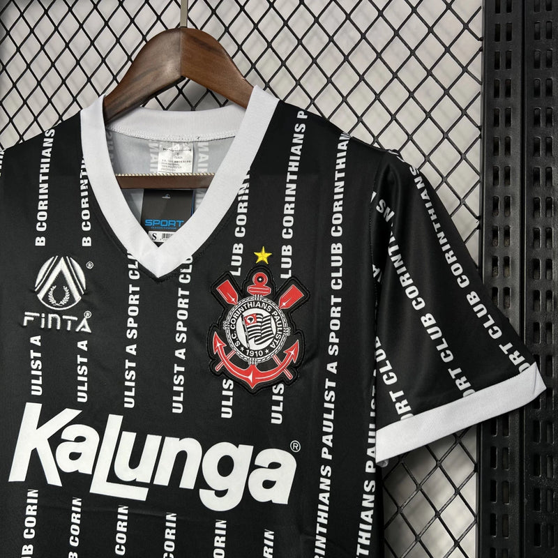 Camisa alternativa Corinthians 1994/95 Finta retrô, modelo third com design vintage dos anos 90.