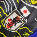 Camisa Japão Concept Ondas 2024/25 Adidas Torcedor Masculina azul, uniforme conceitual inspirado nas ondas japonesas, tecnologia AEROREADY para conforto e ventilação, ideal para torcedores e colecionadores de futebol japonês.