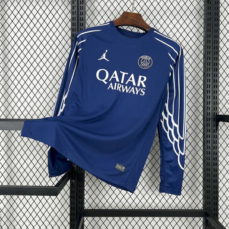 Camisa PSG Fourth IIII 2024/25 Jordan Torcedor Masculina Manga Longa Azul, design moderno, escudo aplicado, confortável e estilosa para torcedores apaixonados