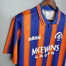 Camisa Rangers FC Away II 1993/94 Adidas Retrô Masculina Laranja, uniforme retrô clássico do Rangers, design vibrante e nostálgico dos anos 90 para torcedores apaixonados.”