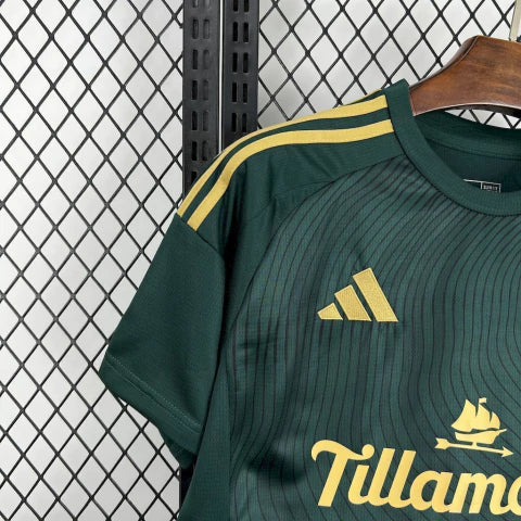 Camisa Portland Timbers Home I 2025/26 Adidas Torcedor Masculina Verde, uniforme da MLS com design moderno e confortável, perfeita para torcedores apaixonados.”