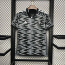 Camisa Atlético Mineiro Third III 2024/25 Adidas Torcedor Masculina oficial, preta e branca, modelo adulto com escudo do Galo e tecnologia AEROREADY