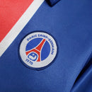 Camisa PSG Home I 1998/99 Nike Retrô Masculina Azul, uniforme clássico do Paris Saint-Germain, design histórico e confortável para torcedores e colecionadores.”
