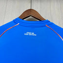 Camisa Universidad de Chile Home I 2025/26 Adidas Torcedor Masculina na cor azul, modelo oficial da temporada, com escudo bordado, disponível nos tamanhos P ao XGG – Wazemix