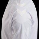 Camisa Dinamarca Away II 2022/23 Hummel Torcedor Masculina, branca, com escudo da seleção dinamarquesa e logo Hummel em destaque, feita em tecido leve e respirável, modelo masculino com caimento confortável, ideal para jogos e uso casual.”