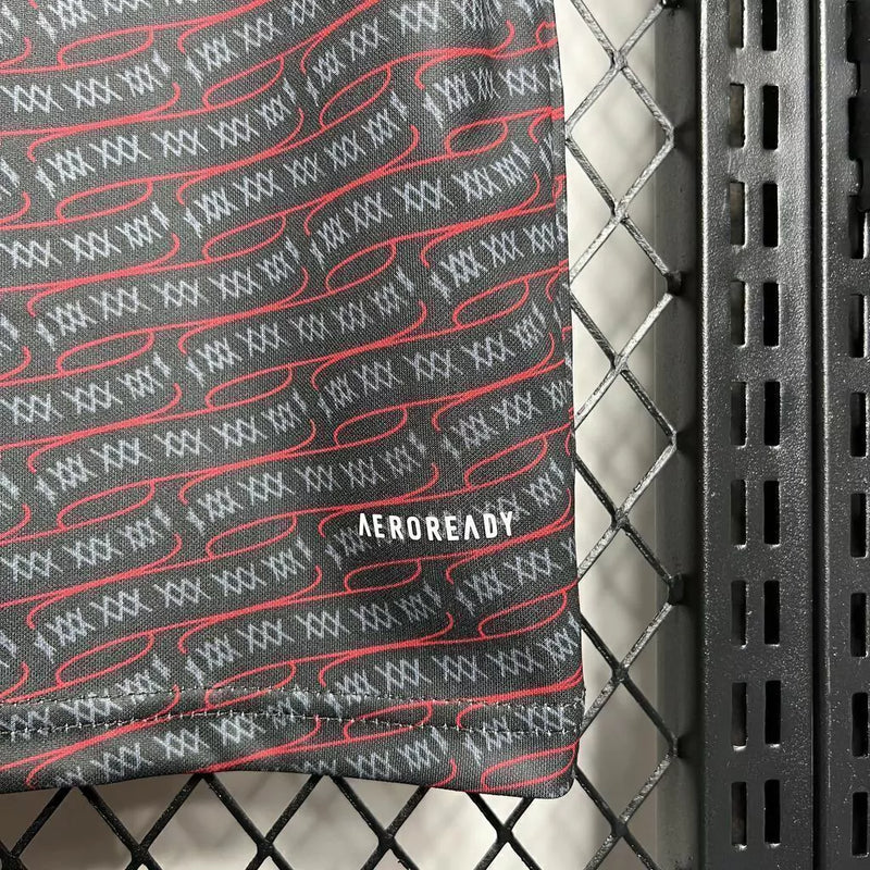 Camisa Ajax Pré-Jogo 2024/25 Adidas Torcedor Masculina oficial, design exclusivo usado no aquecimento, poliéster com tecnologia AEROREADY, produto licenciado para torcedores e colecionadores