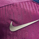 Camisa Barcelona Home 2024/25 Jogador Masculina Nike oficial azul e grená com escudo bordado, versão player usada pelos atletas