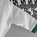 Camisa Nigéria Away II 2022/23 Nike Torcedor Masculina branca – uniforme de futebol seleção nigeriana, modelo away moderno com design da Nike para torcedores e colecionadores."Camisa Nigéria Away 2022/23
Camisa seleção Nigéria branca
Camisa Nigéria Nike 2022
Camisa Nigéria 2022/23 torcedor
Uniforme Nigéria Nike Away
Camisa Nigéria masculina original
Camisa de futebol Nigéria Nike
Camisa Nigéria para colecionador