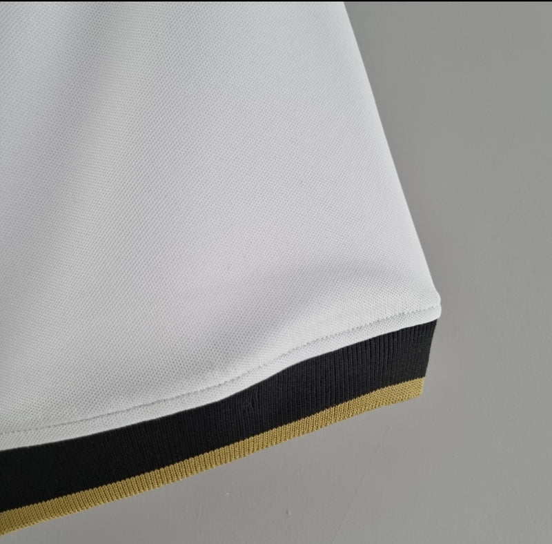Camisa Corinthians Home I 2022/23 Nike torcedor masculina branca com detalhes pretos, escudo do clube no peito e logotipo da Nike, modelo para torcedores"