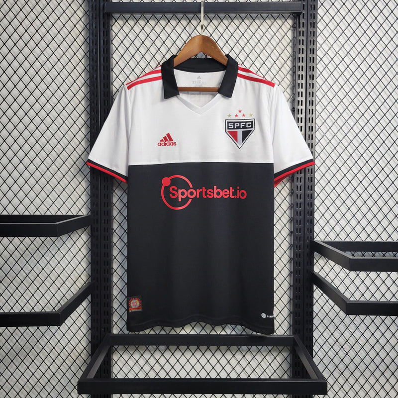 Camisa São Paulo Third III 2022/23 Adidas Torcedor Masculina com design moderno e cores marcantes, leve e respirável, ideal para jogos, treinos e torcedores do Tricolor Paulista