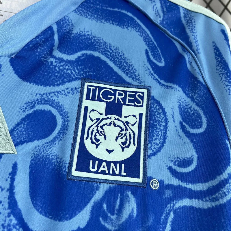 Camisa Tigres Away II 2025/26 Adidas Torcedor Masculina Azul, uniforme do clube mexicano, escudo bordado, tecido leve e respirável, conforto e estilo para torcedores"